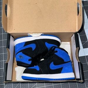 Jordan 1 Retro High OG (TD) Size 6C Toddler